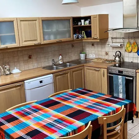 Avar Residents Kesklinnas Parnu