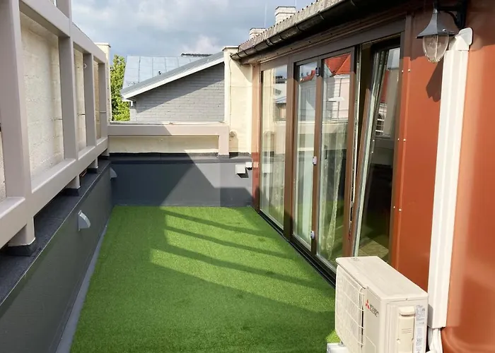 Avar Residents Kesklinnas *